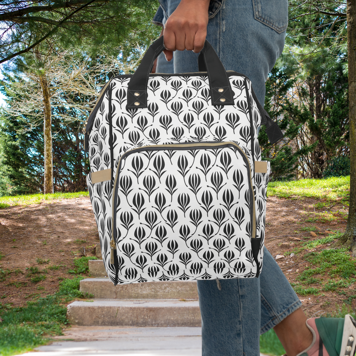 Multifunctional Monochrome Tulip Backpack for Every Adventure