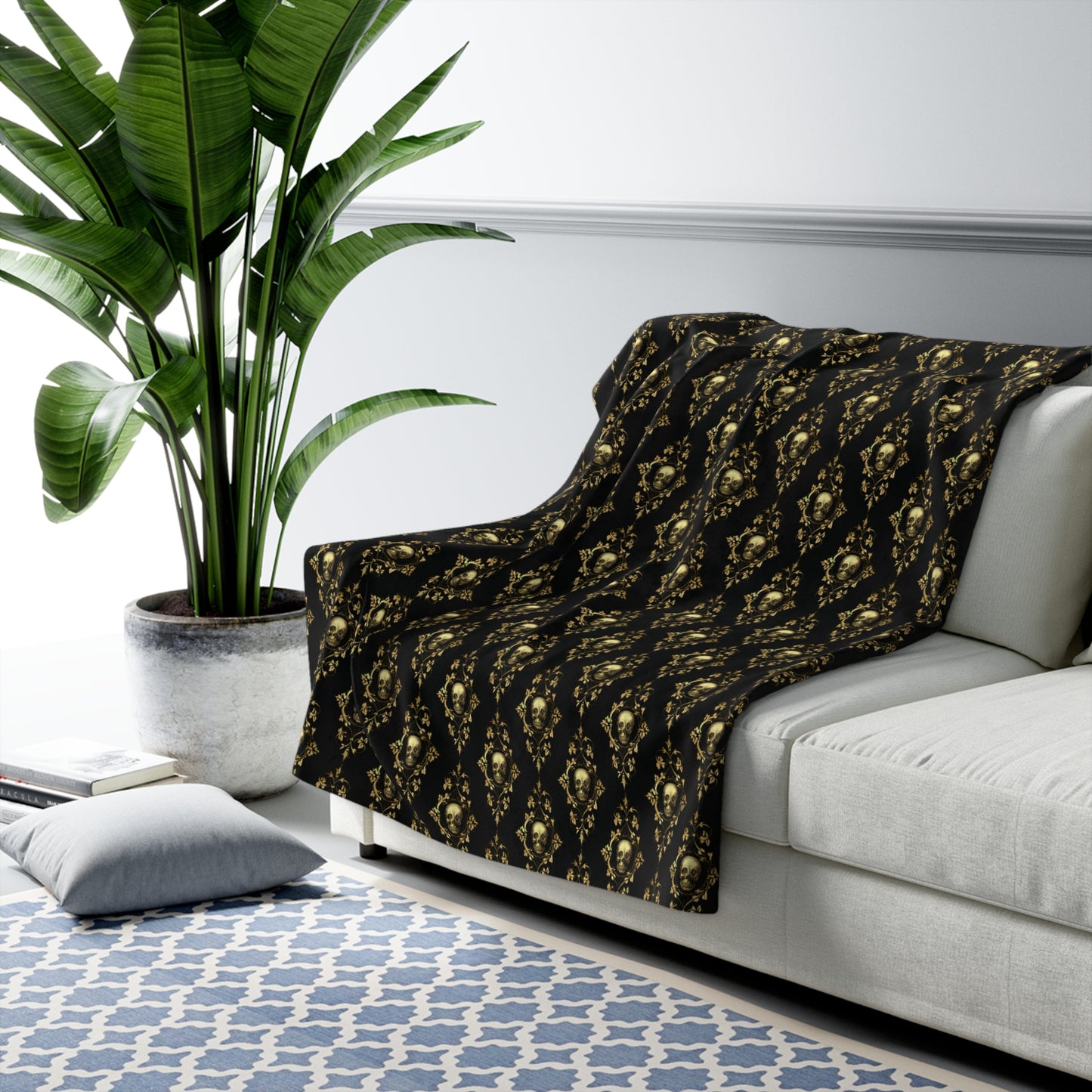 Gilded Gothic Skull - Sherpa Fleece Blanket